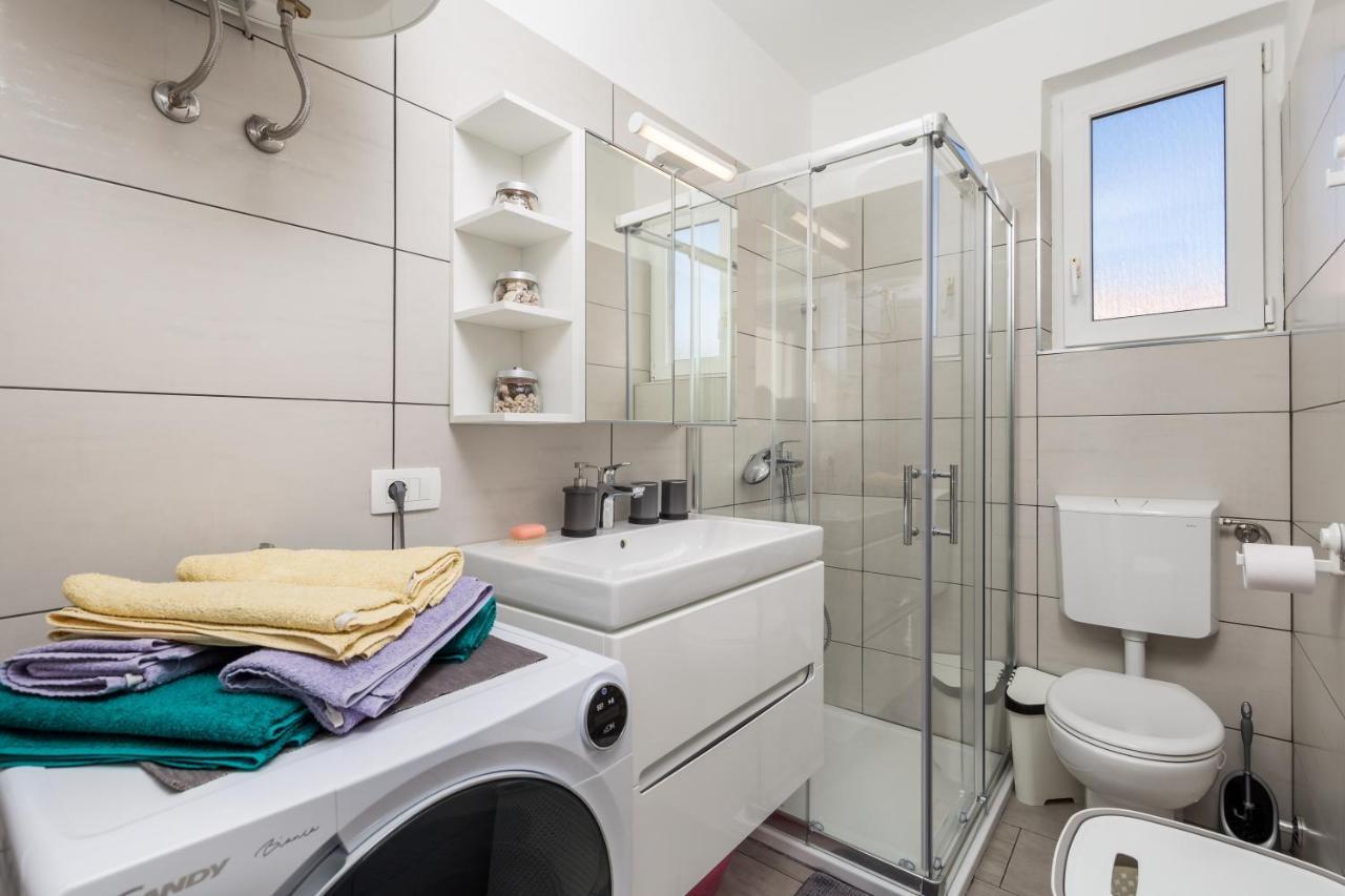 Apartment Tonka Barbat na Rabu ภายนอก รูปภาพ